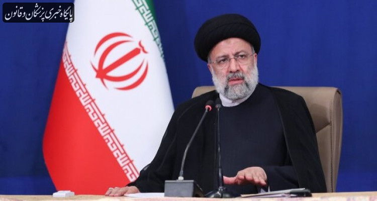 رعایت شیوه نامههای بهداشتی در اجتماعات بویژه در اماکن زیارتی رعایت شیوه نامههای بهداشتی در اجتماعات بویژه در اماکن زیارتی