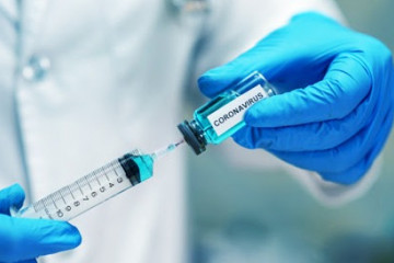 واکسن های استفاده شده در پایگاه های واکسیناسیون مستقیما از شرکت های تولید کننده خریداری شده است