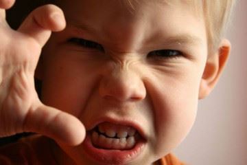 خشم در کودکان از احساس ناکامی نشات می گیرد