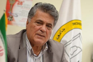 مسئولین چشم خود را بر مشکلات جامعه پزشکی بسته‌اند
