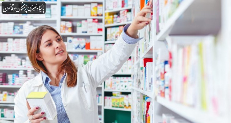 پرداخت کلیه مطالبات داروخانههای طرف قرارداد تا پایان مردادماه پرداخت کلیه مطالبات داروخانههای طرف قرارداد تا پایان مردادماه