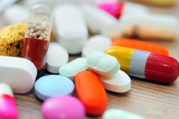 ظرف هفته آینده مشکل کمبود آنتی‌بیوتیک‌ و سرم‌ تزریقی حل می شود