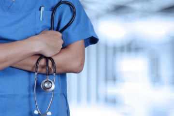 اخذ پروانه پزشکی منوط به داشتن شرایط قانونی است