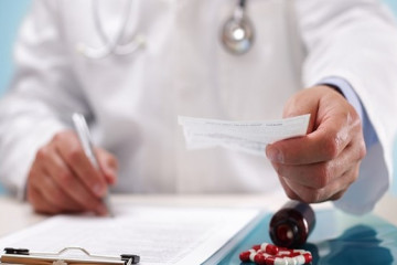 تجربه کشورهای دیگر در نظام پرداخت به پزشکان چیست؟