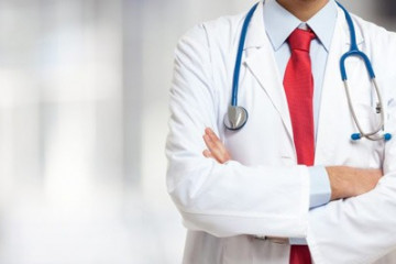 پروانه مطب ۹۶ پزشک متخلف باطل شد