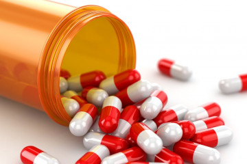 مدیرکل درمان غیرمستقیم سازمان تامین‌اجتماعی خروج برخی داروها از پوشش بیمه را تکذیب کرد