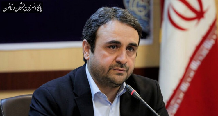 تعرفههای غیرواقعی و بیمههای ناکارآمد نظام سلامت را با چالشهای جدی روبرو میکند تعرفههای غیرواقعی و بیمههای ناکارآمد نظام سلامت را با چالشهای جدی روبرو میکند