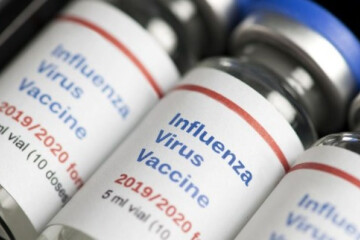 واکسن‌ آنفلوآنزا به میزان کافی به مراکز بهداشت و داروخانه‌ها تخصیص یافت