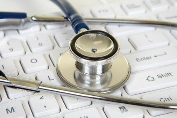 تصویب افزایش ۴۵ درصدی حق‌الزحمه دستیاران پزشکی در هیات دولت