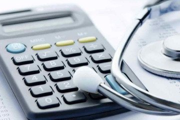 صدور پروانه فعالیت جامعه پزشکی منوط به تسویه حساب مالیات است