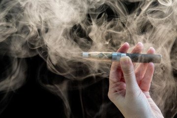 سیگار الکترونیکی و خطر ابتلا بیماری‌های قلبی، ریوی و سرطان