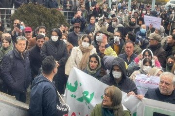 تجمع درمانگران اعتیاد مقابل وزارت بهداشت