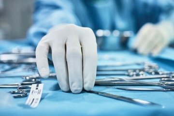 ماجرای پرتکرار دخالت غیرمتخصص ها در امور پزشکی