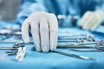 فک پلمب اتاق عملهای بیمارستان آپادانا