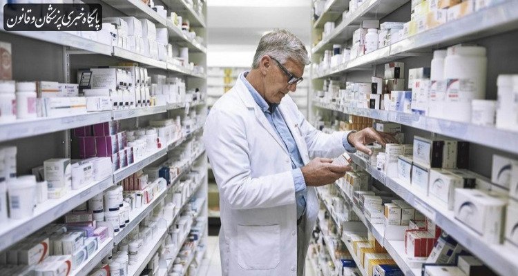 حدود ۱۰ همت بابت مطالبات داروخانهها پرداخت شد حدود ۱۰ همت بابت مطالبات داروخانهها پرداخت شد