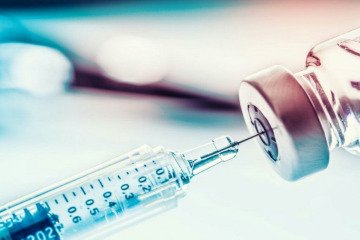 آزمایش بالینی اولین واکسن آکنه در جهان
