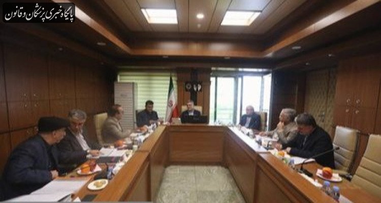 اولین جلسه هیئت مرکزی نظارت بر انتخابات نظام پزشکی با حضور وزیر بهداشت برگزار شد اولین جلسه هیئت مرکزی نظارت بر انتخابات نظام پزشکی با حضور وزیر بهداشت برگزار شد