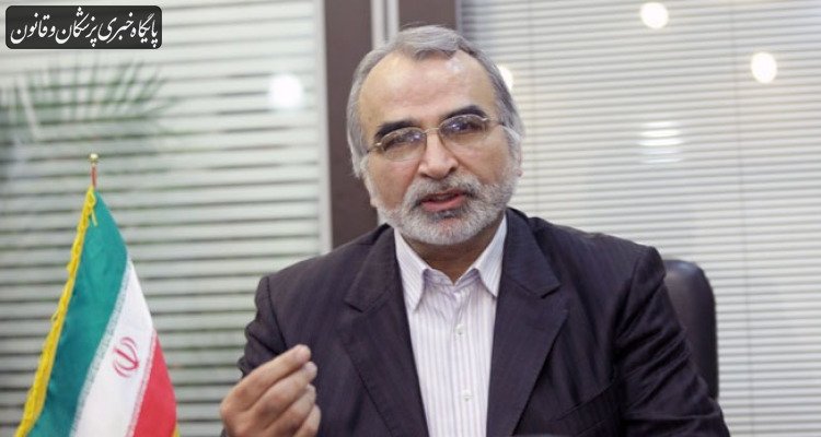 دانشگاهها باید در مسیر رشد علمی و خدمت به جامعه حرکت کنند دانشگاهها باید در مسیر رشد علمی و خدمت به جامعه حرکت کنند