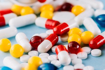 ذخیره ۶ ماهه دارو امنیت دارویی را در شرایط بحرانی تضمین می‌کند