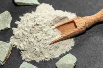 هشدار مسمومیت و سرطان با مصرف «سنگ مرداب» برای کاهش بوی بدن