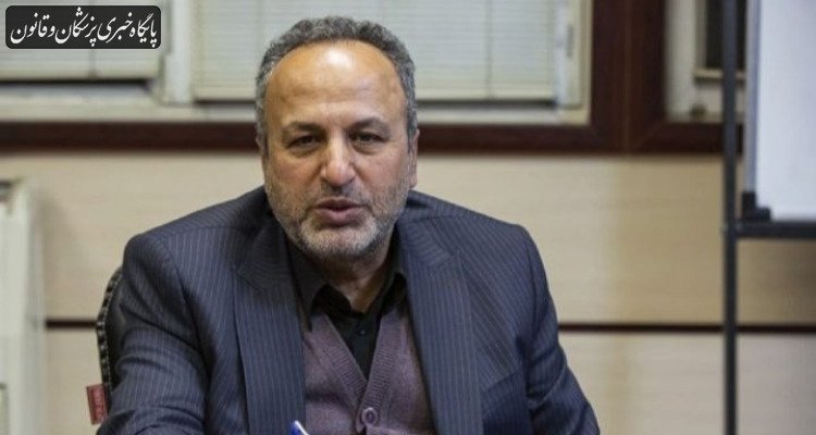 صنعت دارویی کشور از تفکرات «پزشکیان» آسیب میبیند صنعت دارویی کشور از تفکرات «پزشکیان» آسیب میبیند