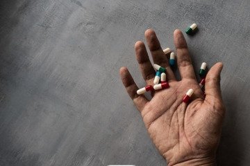 نرخ خودکشی در ایران از میانگین جهانی پایین‌تر است