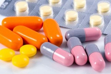باید بپذیریم با مشکل کمبود دارو مواجه هستیم