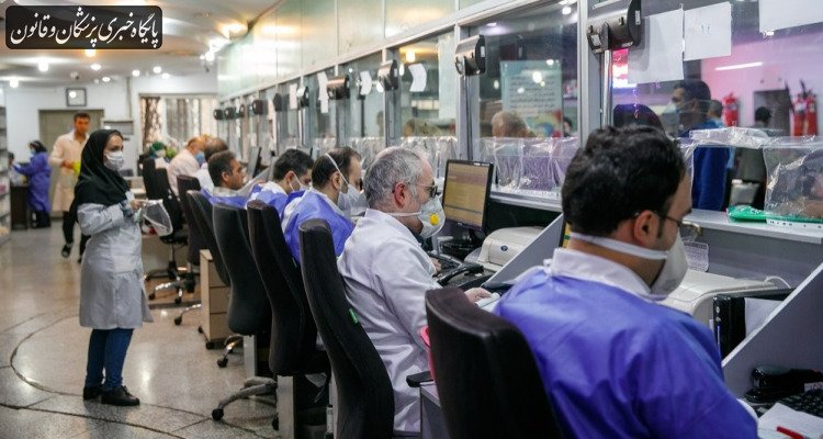 برنامه هلالاحمر برای توزیع داروهای تکنسخهای درب خانه بیماران برنامه هلالاحمر برای توزیع داروهای تکنسخهای درب خانه بیماران