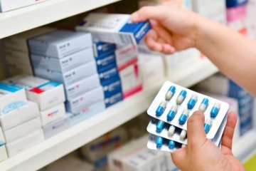 داروخانه ها ۶ همت چک برگشتی دارند