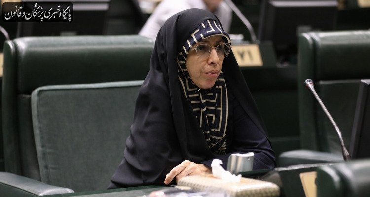 اصلاح تعرفه‌ها مهم‌ترین راهکار مقابله با زیرمیزی در نظام سلامت