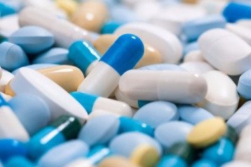 داروخانه‌ها در ایران بدون نسخه پزشک آنتی‌بیوتیک می‌دهند