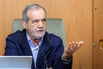 ضرورت ملاحظه و جلوگیری از افزایش سهم پرداختی مردم در نظام سلامت