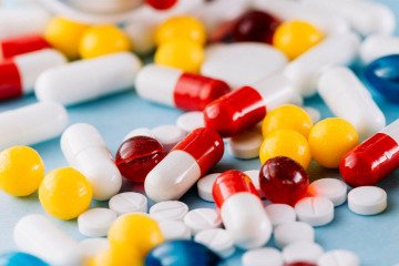 نگاهی به افزایش قیمت دارو+ جداول