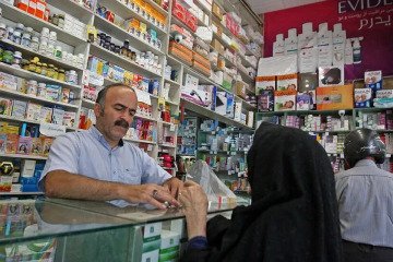 کمبود ارز ترجیحی قیمت دارو را افزایش می‌دهد