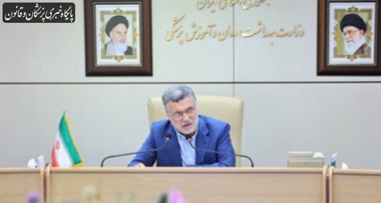 ۵۰ درصد وقت وزارتخانه در بحث دارو صرف می‌شود