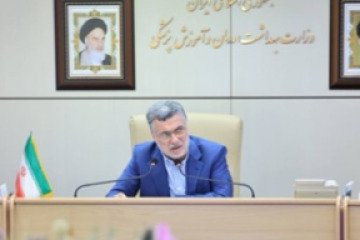 ۵۰ درصد وقت وزارتخانه در بحث دارو صرف می‌شود