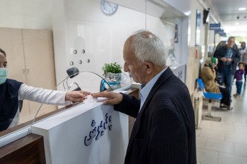 حق سرانه درمان بیمه‌شدگان صاحبان حرَف و مشاغل آزاد و مستمری‌بگیران مشخص شد