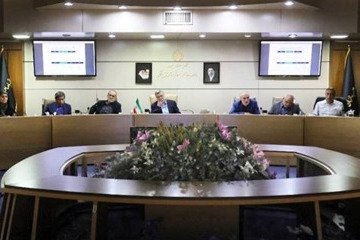 جلوگیری از ایجاد تقاضای القایی، کاذب و غیرواقعی در حوزه دارو و تجهیزات پزشکی