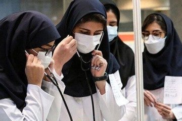 بخشنامه‌های مقطعی کافی نیست؛ وزارت بهداشت باید گزارش واقعی از ساعات کشیک دستیاران ارائه دهد