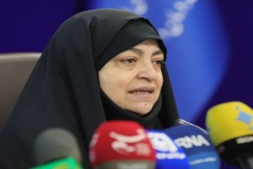 تحصیل بیش از ۵۰ هزار ایرانی در رشته‌های پزشکی دانشگاه‌های غیرمعتبر