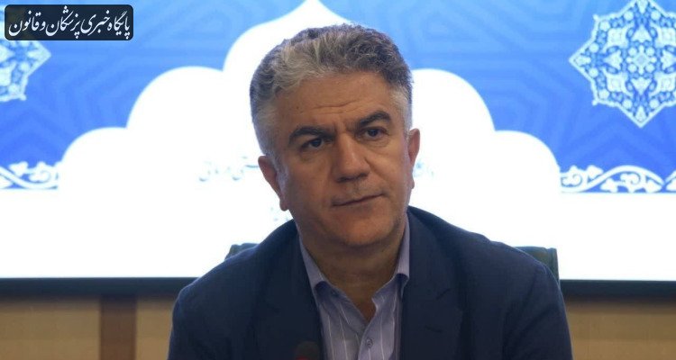پرداخت به‌موقع مطالبات کادر سلامت و تامین تجهیزات پزشکی در اولویت است