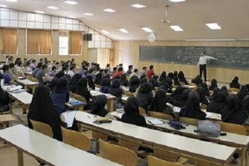سن جذب اعضای هیات علمی به ۴۰ سال کاهش یافت؛ شرط تسلط به زبان خارجی