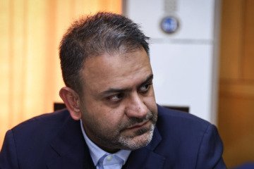 کمبود دارو با اصلاح ساختار و حذف رانت قابل حل است