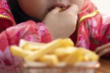 آمار چاقی در کودکان و نوجوانان ۴ برابر شده است