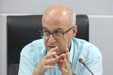 برخورد مقطعی با دلالان دارو کافی نیست