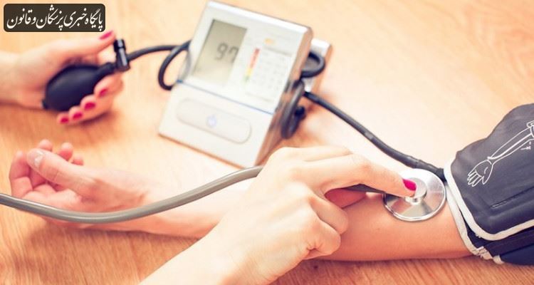 میزان آگاهی افراد مبتلا به فشار خون بالا از بیماری خود با در نظر گرفتن هر دو جنس زن و مرد