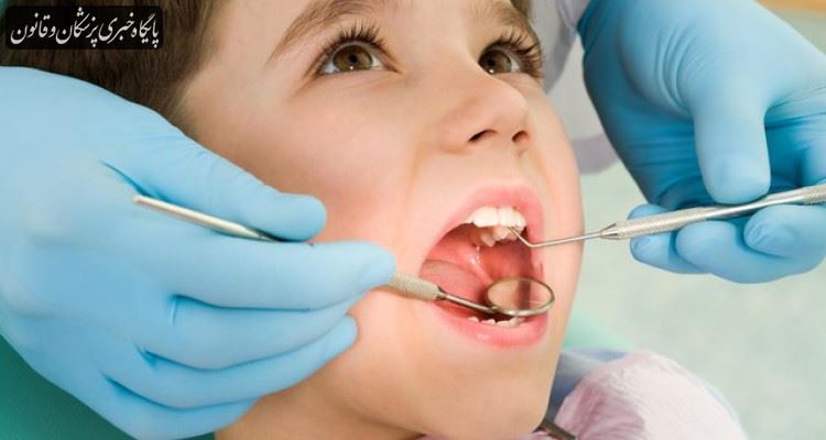 خارج نمودن زودرس دندانهای شیری مشکلساز میشود خارج نمودن زودرس دندانهای شیری مشکلساز میشود