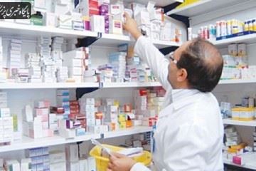 وزیر بهداشت اگر غیرت داشته باشد، از داروساز دفاع می‌کند