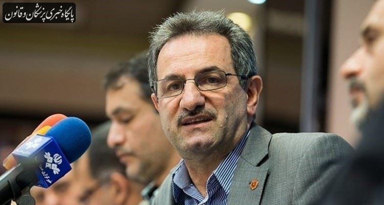 هیچ شغل و مسئولیتی شریفتر و با تعهدتر از حرفههای پزشکی نیست هیچ شغل و مسئولیتی شریفتر و با تعهدتر از حرفههای پزشکی نیست