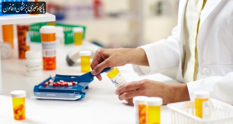 وزارت بهداشت الزام مطالعات اثبات اثربخشی دارو را برای شرکتهای دارویی به حالت تعلیق درآورده است وزارت بهداشت الزام مطالعات اثبات اثربخشی دارو را برای شرکتهای دارویی به حالت تعلیق درآورده است